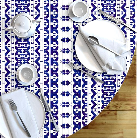 Jackie Table Cover Round